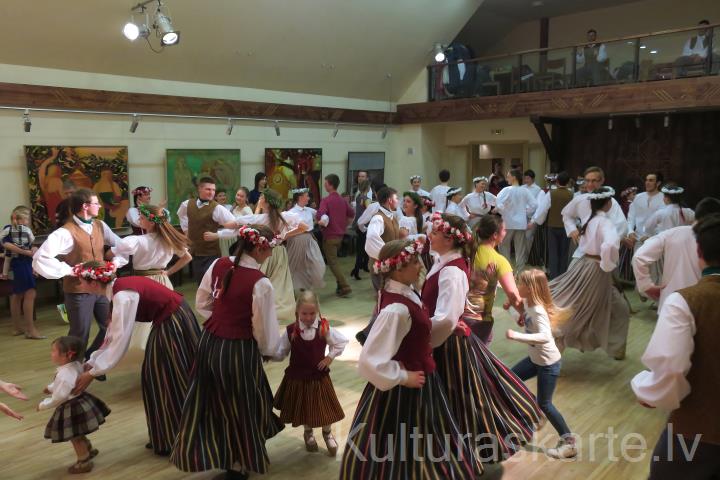 Dejošana